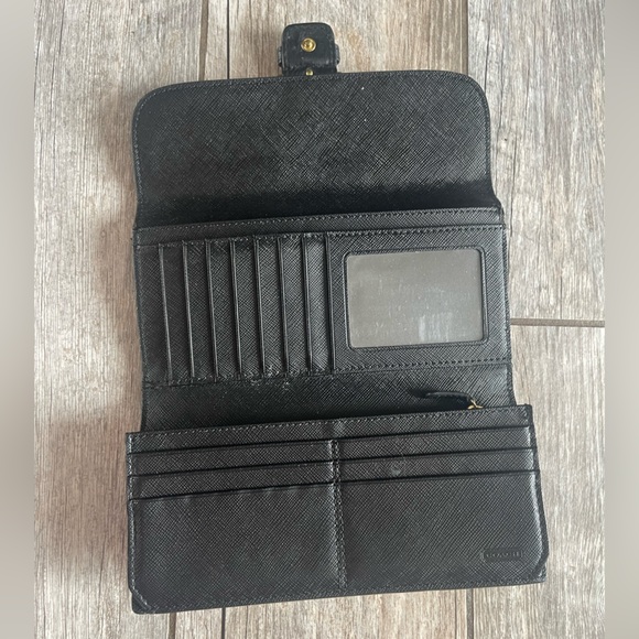 COACH Wallet Black Leather Trifold
Soho Buckle - Picture 2 of 5